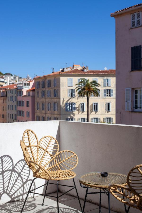 Les Suites R Bonaparte - Appartements De Standing Au Coeur De La Vieille Ville Pietonne 아작시오 외부 사진