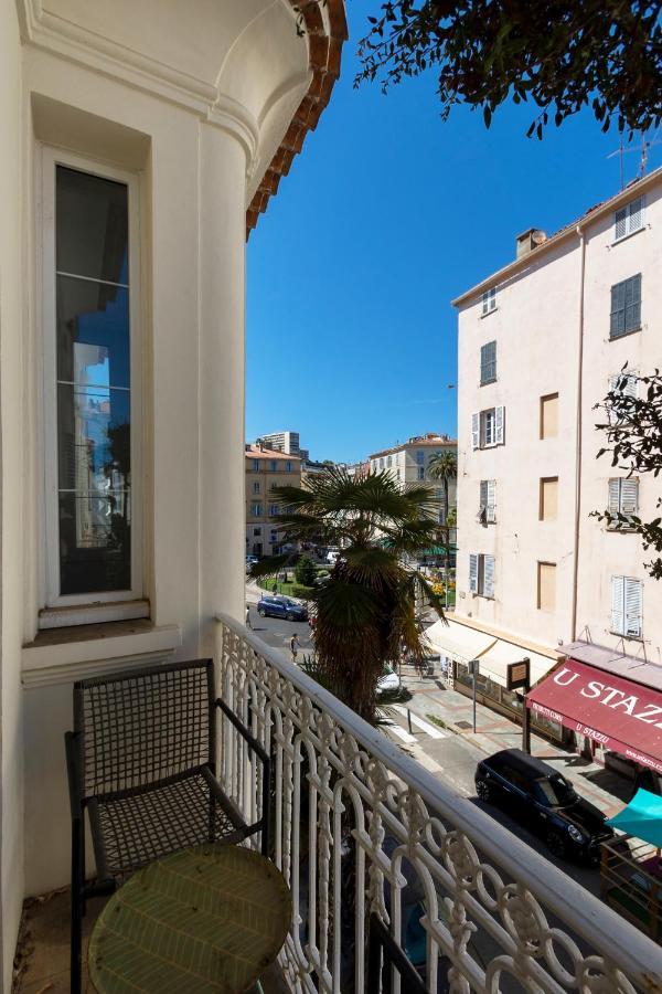 Les Suites R Bonaparte - Appartements De Standing Au Coeur De La Vieille Ville Pietonne 아작시오 외부 사진
